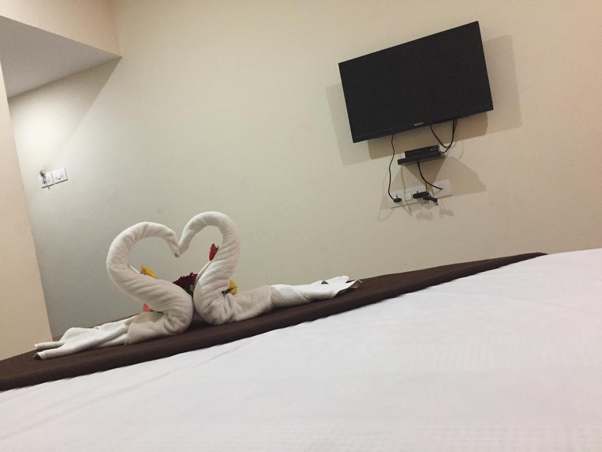 Hotel Nithin Krishna Tirupati Exteriér fotografie
